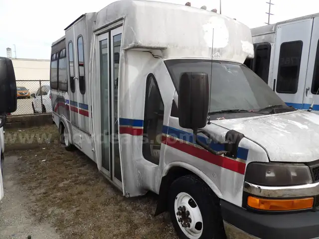 2015 CHEVY 4500 CUTAWAY GOSHEN GC11