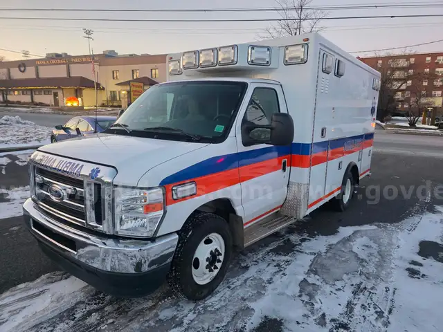 2023 Ford Econoline Ambulance