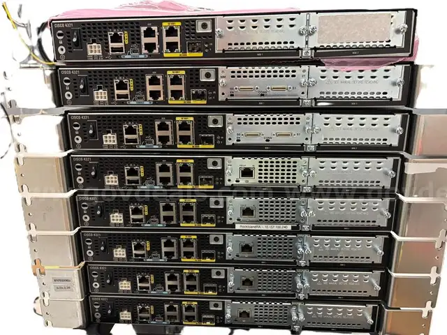 8x Cisco ISR4321, 1x C1111-8P Routers