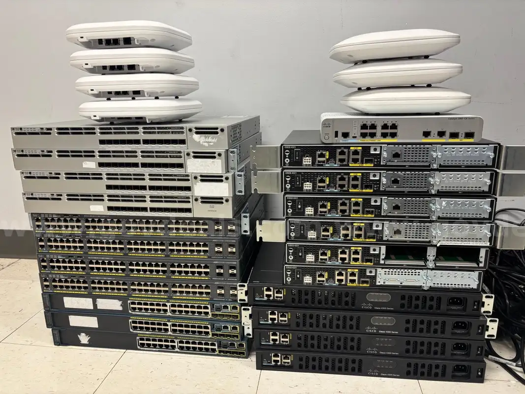 Lot of Cisco Network Equipment- 7 Access Points, 10 routers, 12 switches |  GovDeals, image size:1067x800