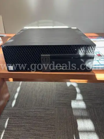 21Dell OptiPlex 5050 Computer Towers