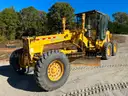 2001 New Holland RG140 Articulated Motor Grader