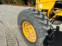 2001 New Holland RG140 Articulated Motor Grader