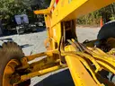 2001 New Holland RG140 Articulated Motor Grader