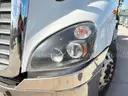 2013 Freightliner Cascadia T/A Day Cab Truck Tractor