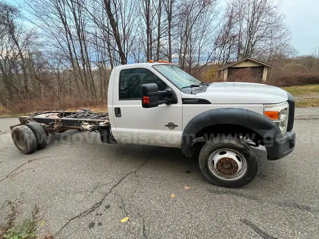 2016 Ford F-550 Cab and Chassis 4x4 Diesel