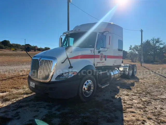 2001 International 4900