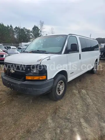 2004 Chevrolet Express 3500