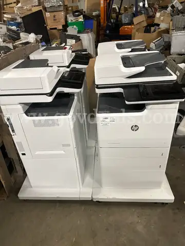 A lot of 4 HP Color LaserJet Managed MFP E67650dh Color Laser MFP