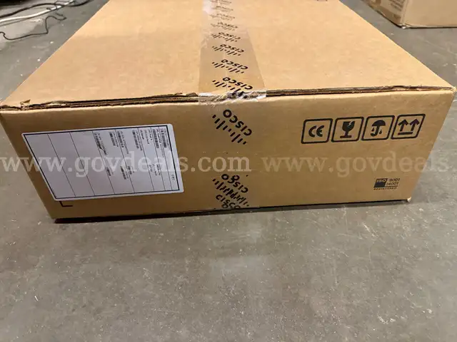 31-FACTORY SEALED Cisco VG310 Modular 24 FXS Port VoIP Gateway + MEM + PWDM3-64