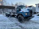 2000 Mack DM688SX Roll Off T/A Tractor Truck