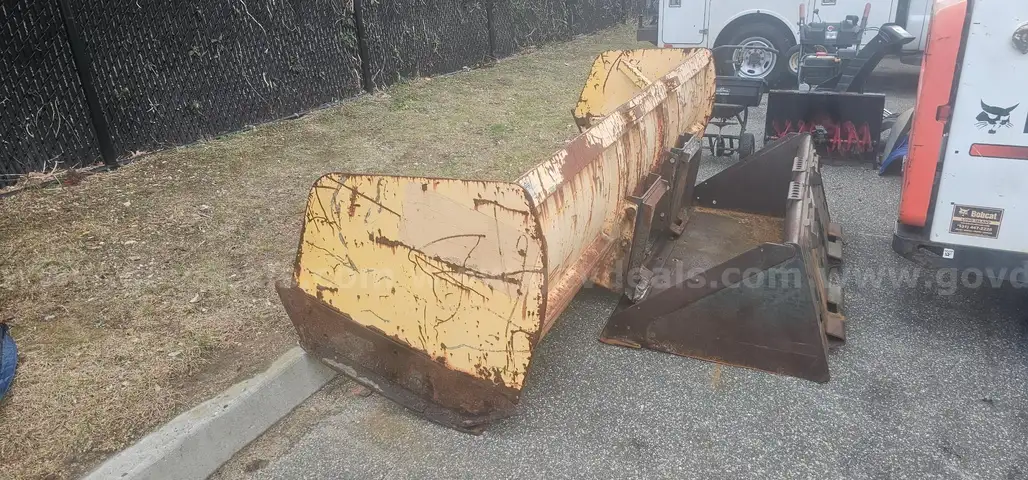 Avalanche Snow Pusher