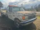1990 Ford F-450 SD