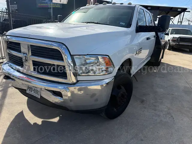 2015 RAM 3500 Crew Cab 2WD DRW