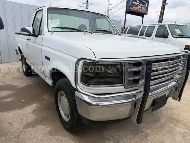 1996 F150 SHORT BED V8 5.0 