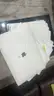 MacBook Pro 2018 i7 16 256gb ssd LotOf 10