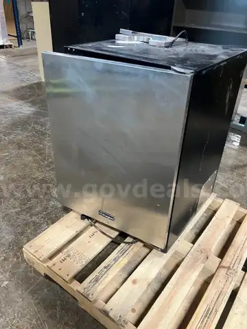 KEGCO Keg Cooler Bar Restaurant Food Service Equipment