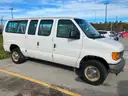 2006 Ford Econoline E-350 XL Super Duty Passenger Van