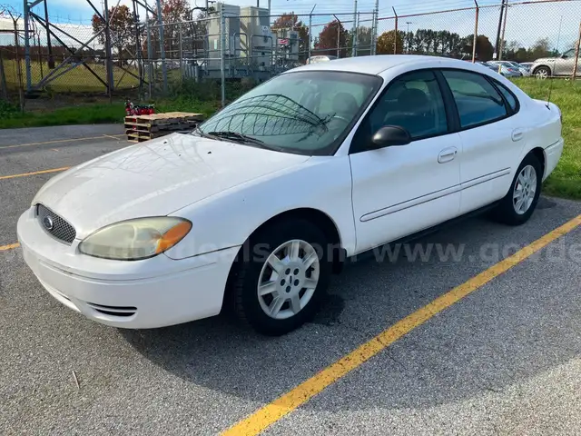 2007 Ford Taurus Passenger Automobile Auto Car Vehicle