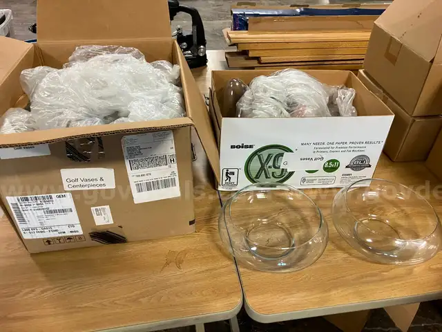 Clear Glass Centerpiece Bowls lot of 12 Event Furniture Serving Candy Food Flower Display