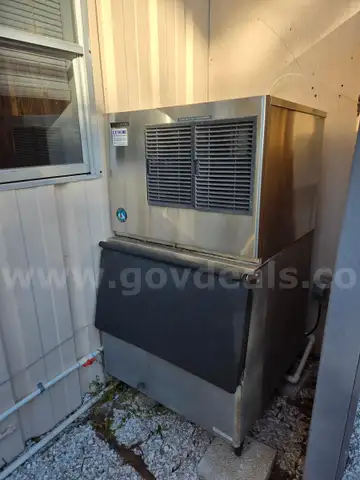 Hoshizaki Ice Machine