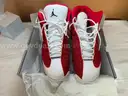JORDAN  RETRO 13 SIZE 10