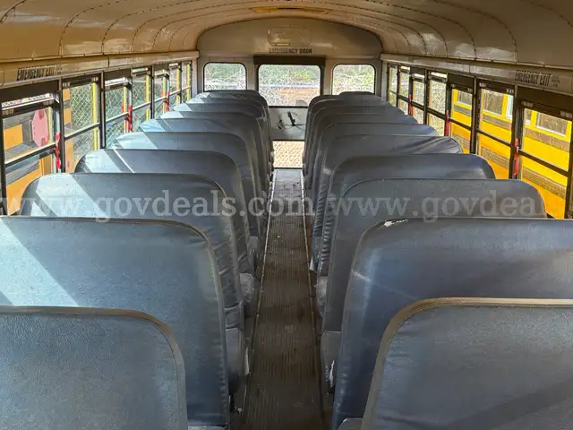 2000 International 3800