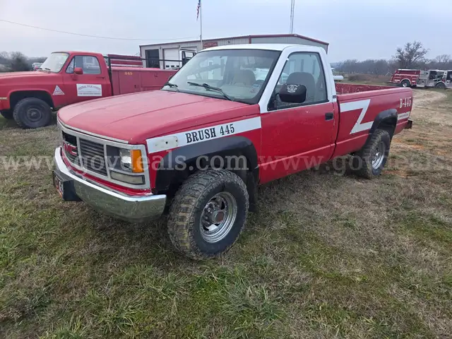 1990 GMC Sierra C/K 2500 HD Reg. Cab 8-ft. Bed 4WD diesel