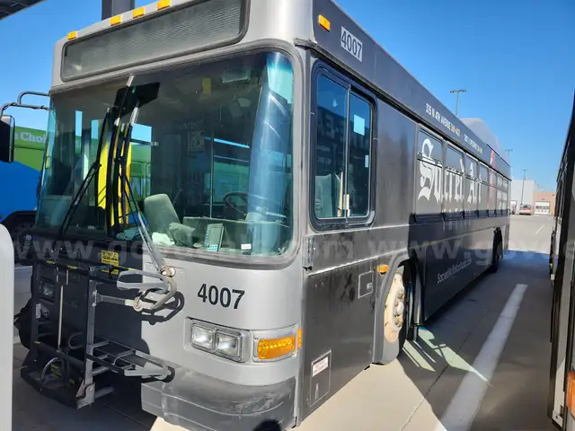 2012 Gillig Transit Bus