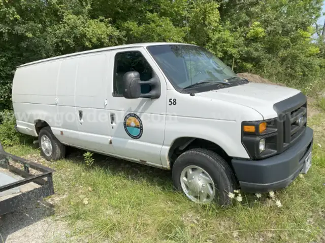 2008 Ford Econoline Van