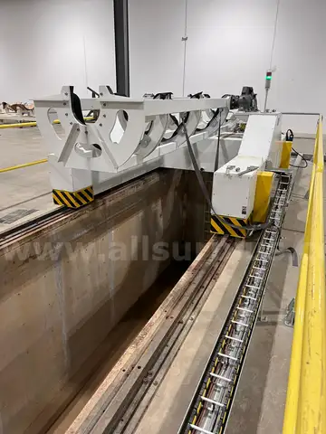 Hydraulic Tilt Cart (1) each   Total of 4 lots available