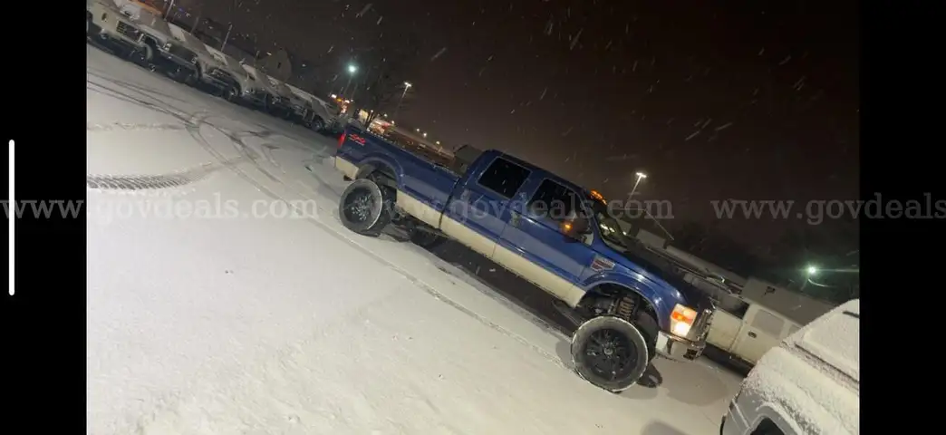 2008 Ford F-350 SD Lariat Crew Cab 4WD