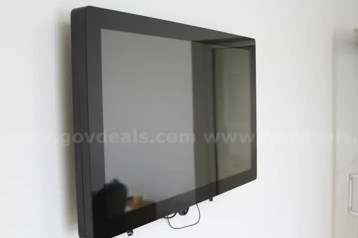 Spintouch 32in Touchscreen monitor