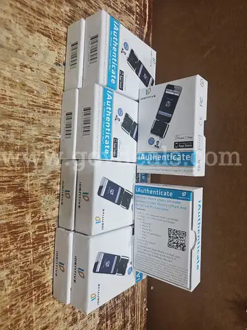Lot of 10 – Identive iAuthenticate Smart Card Readers for iPhone/iPad – NEW – AS-IS