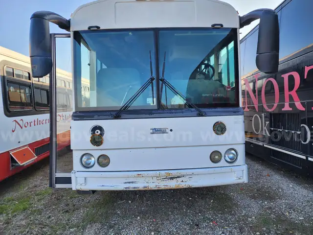 2002 Thomas Transit Bus