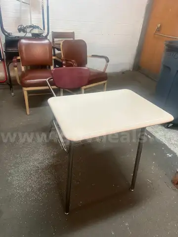 Student Desk