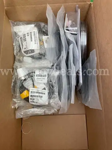 Lot of 37 Laptop Security & Combination Cable Locks – Kensington, Targus, PC Guardian