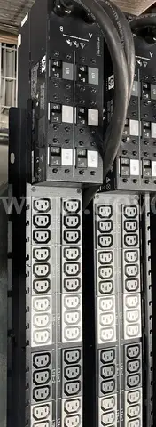 HP Power Monitoring PDU S2324 – Lot of 18 – RMN HSTNR-P003-2