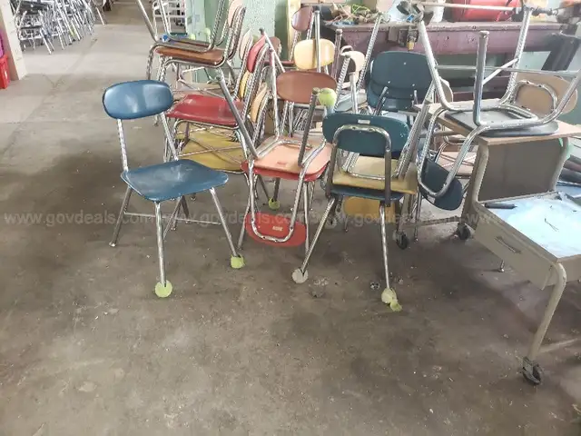 Elementary School Chairs