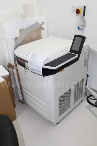 Thermo Scientific Sorvall Lynx 6000 Ultracentrifuge (Year 2018)