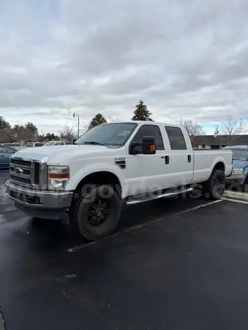 2009 Ford F-350 SD XLT Crew Cab Long Bed 4WD RUNS - SHIPPING AVAILABLE