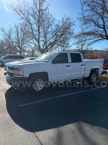 2017 Chevrolet Silverado 1500 Work Truck Crew Cab Short Box 4WD