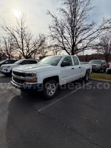 2018 CHEVROLET SILVERADO 1500 4WD - SHIPPING AVAILABLE