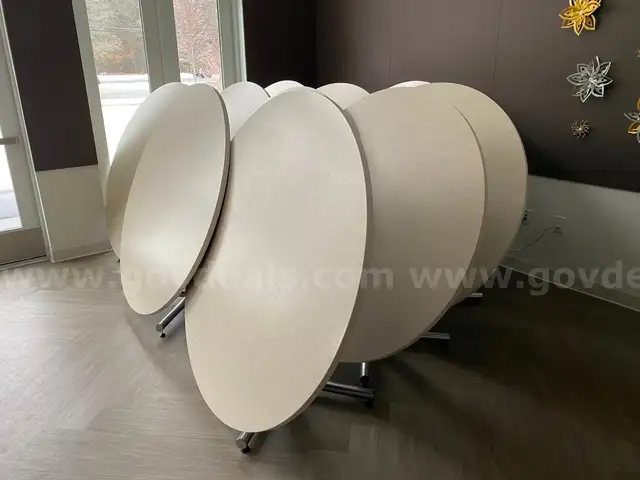 A Lot of (16) Tables