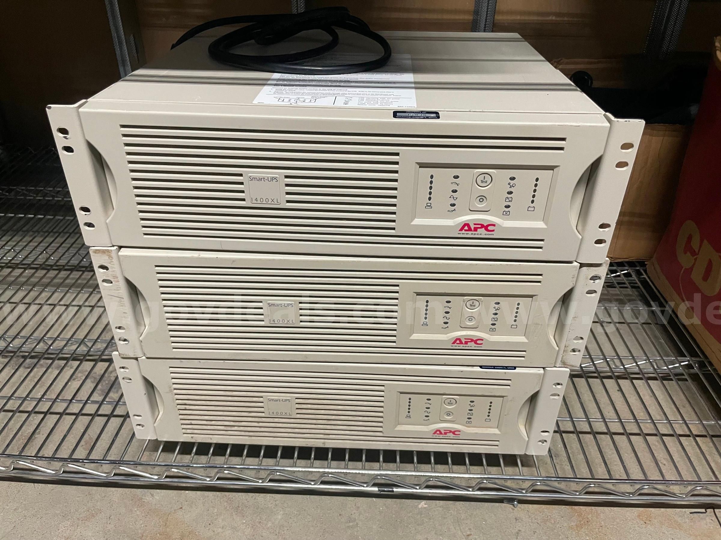 Amazon.com: APC Back-UPS ES 550VA 120V UPS 8 Outlet 365J RJ
