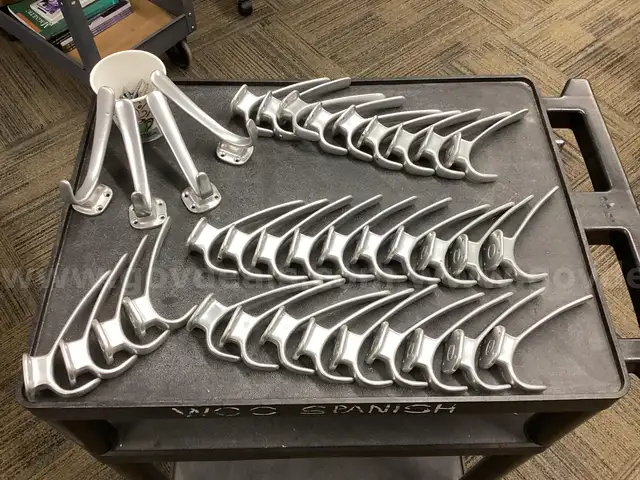 36 high-quality double-prong coat hooks