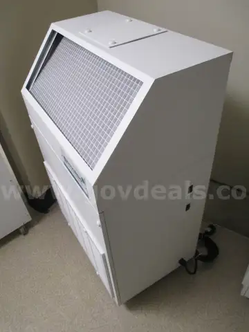 ENVIRCO IsoClean 400 Mobile Medical-Grade HEPA Filtration & Negative Air Unit