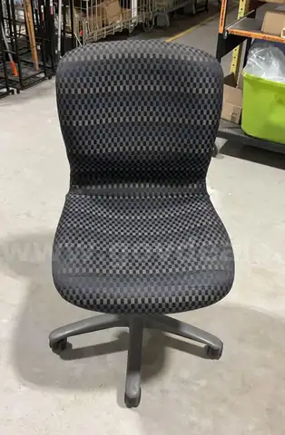 Haworth Accolade Office Chair - Heavy Duty Ergonomic Task Chair