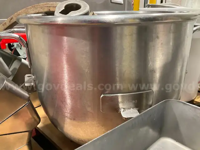 Industrial 40-Quart Stainless Steel Bakery Mixer Bowl - Heavy Duty