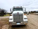 2006 Kenworth T800B 6x4 T/A Dump Truck